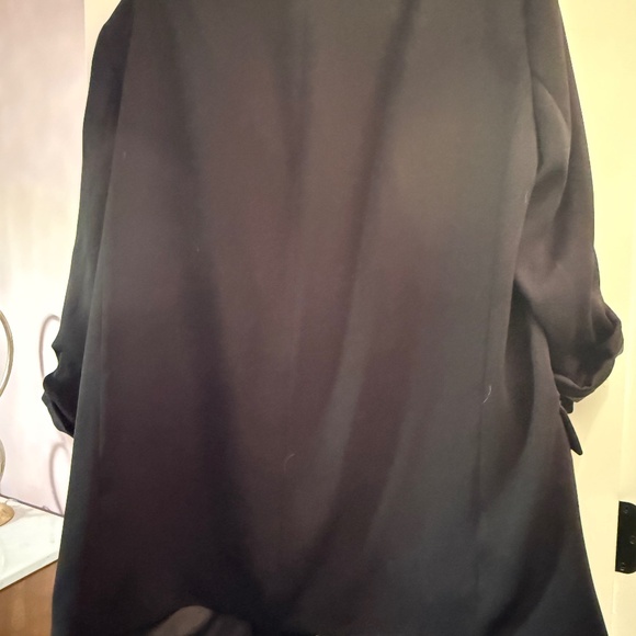 ZARA Oversized Black Blazer - Picture 2 of 5